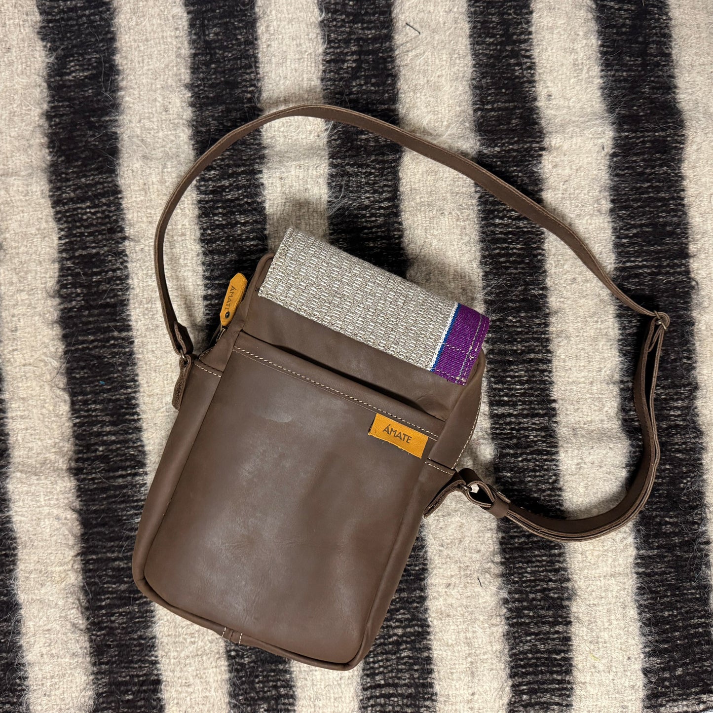 Crossbody NUCU iPad