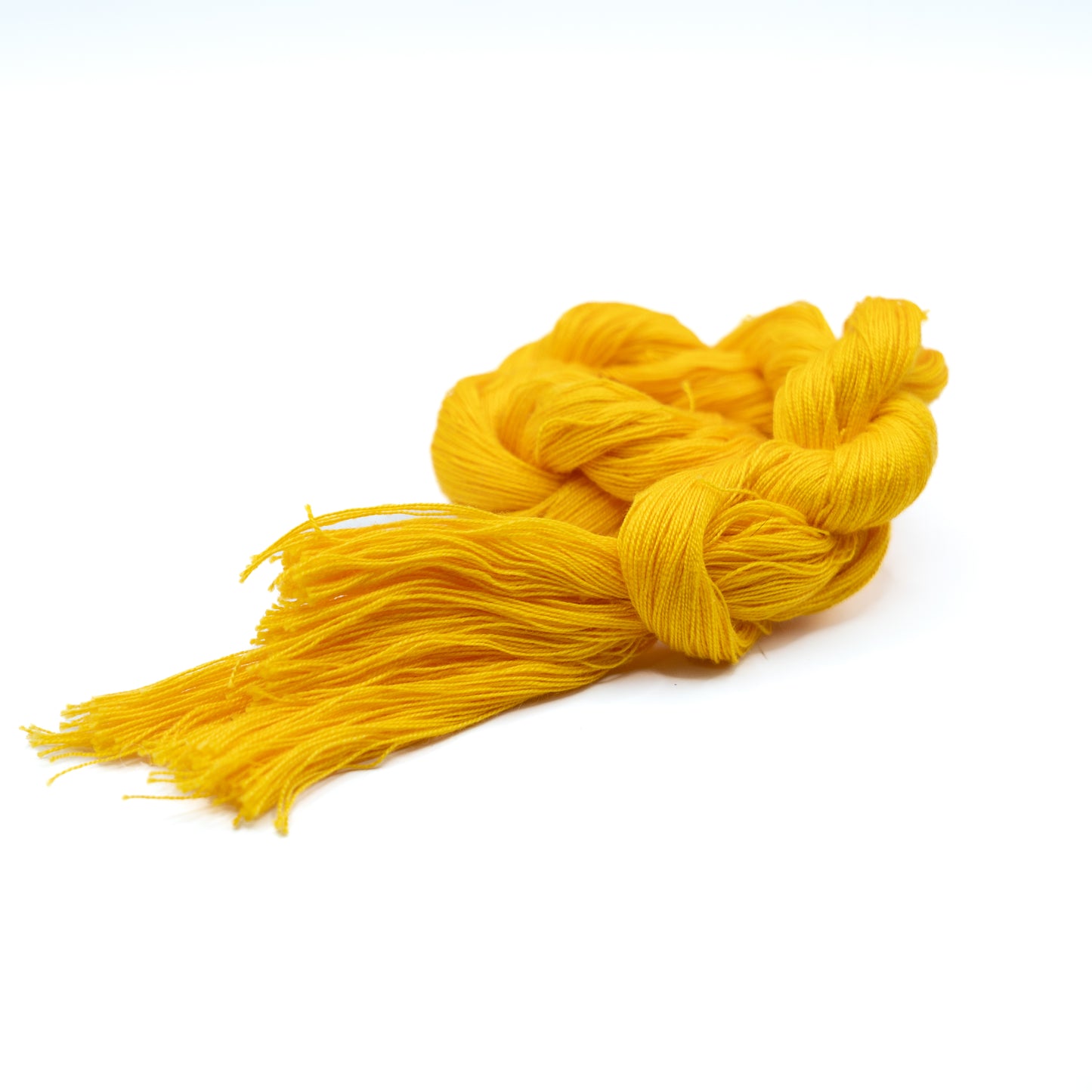 Hilo mercerizado Amarillo (Tiras de 130 cm)