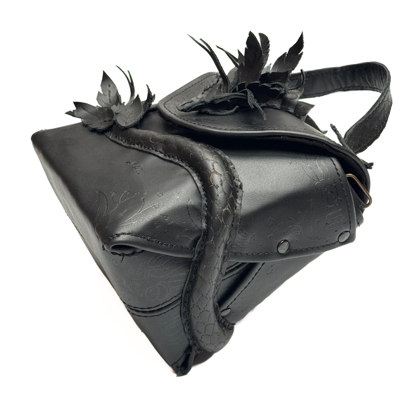 Loto "bolsa Dragonica Negra"