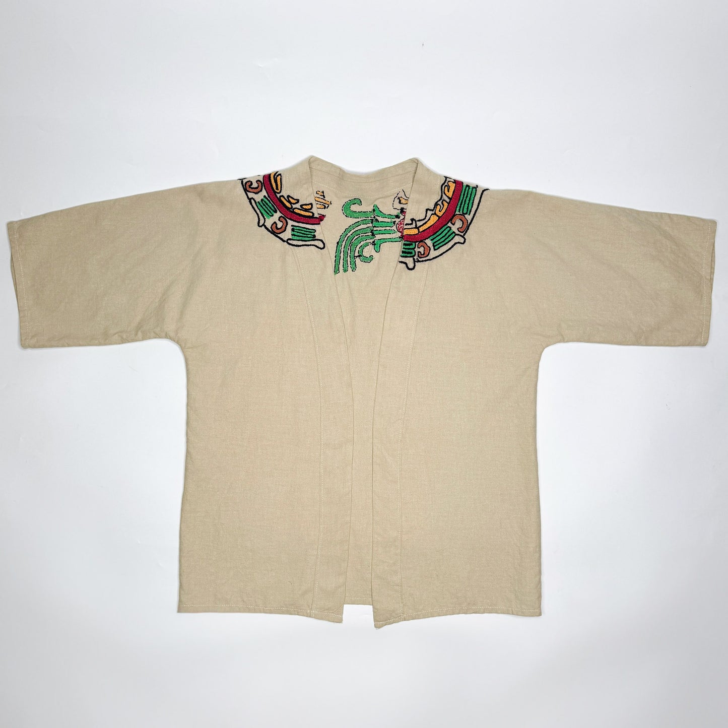 Kimono Bordado Quetzalcóatl – Arte Textil en Lino y Algodón, Hecho a Mano